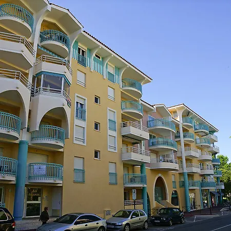 Le Miramar Hotel Frejus